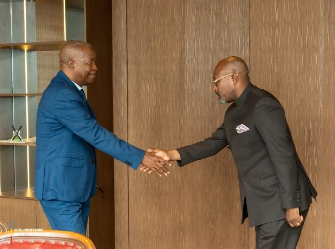 Cadre budgétaire conforme aux standards nationaux, Budget : Adolphe Muzito s’engage à prêter main forte au Gouvernement provincial de Kinshasa !